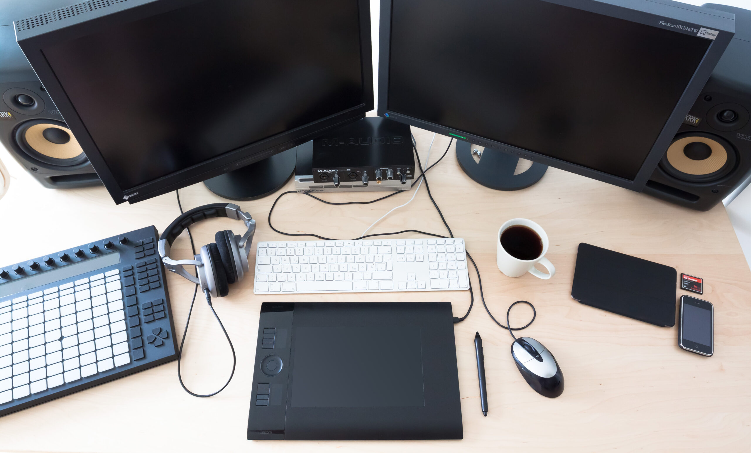 computer-coffee-keyboard-technology-mouse-cable-1336620-pxhere(1) computer-coffee-keyboard-technology-mouse-cable-1336620-pxhere(1)